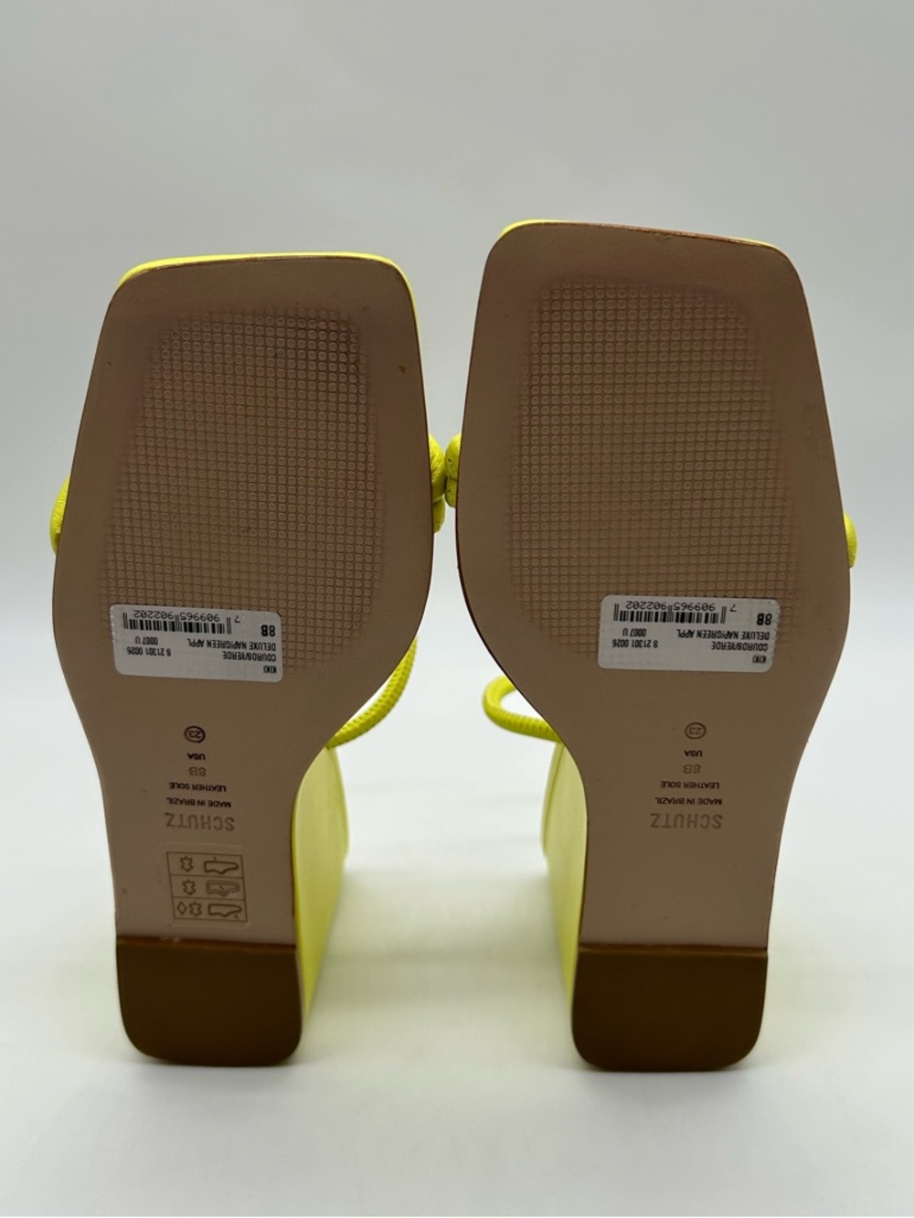 Schutz Kiki Green Apple Leather Wedge Sandals 8B New With Box - Picture 9 of 10